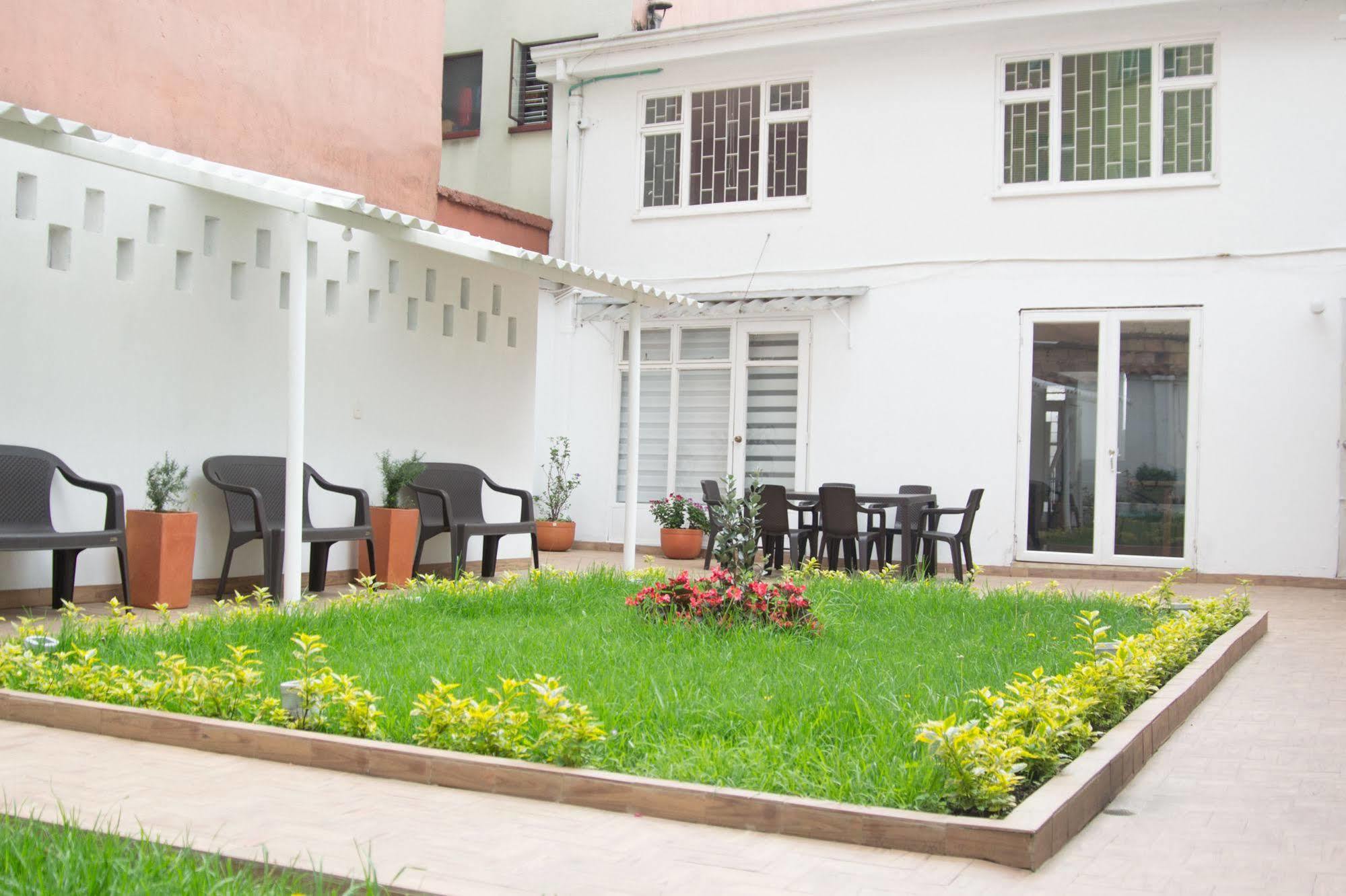 Casa Jota Hotel Bogota Buitenkant foto
